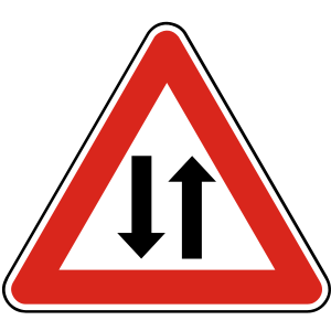 Značka A 21 - Obojsmerná premávka - upozorňuje na úsek cesty, kde je na rozdiel od predchádzajúceho úseku dočasná alebo trvalá premávka v oboch smeroch; na konci takého úseku sa používa značka IP3b. Značka A21 sa používa aj pri skončení smerového rozdelenia cesty a možno ju použiť aj ako predbežnú značku v kombinácii s dodatkovou tabuľkou E2 s uvedením skutočnej vzdialenosti k predmetnému miestu.